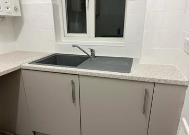 Kitchen refurbishment by Camshine